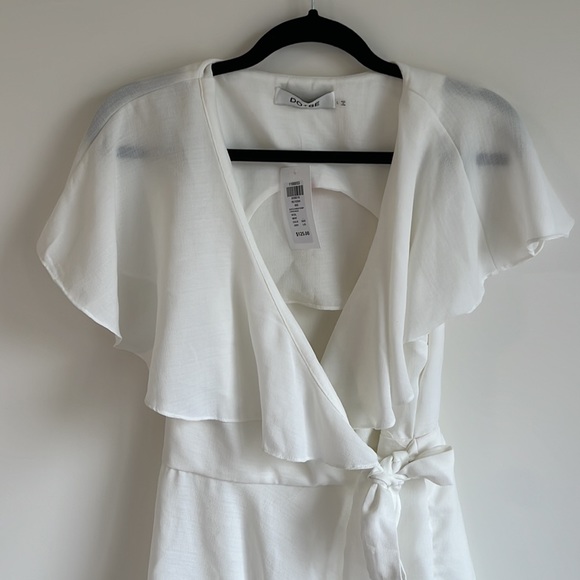 Do+Be White Wrap Romper Size Large NWT - Picture 2 of 4